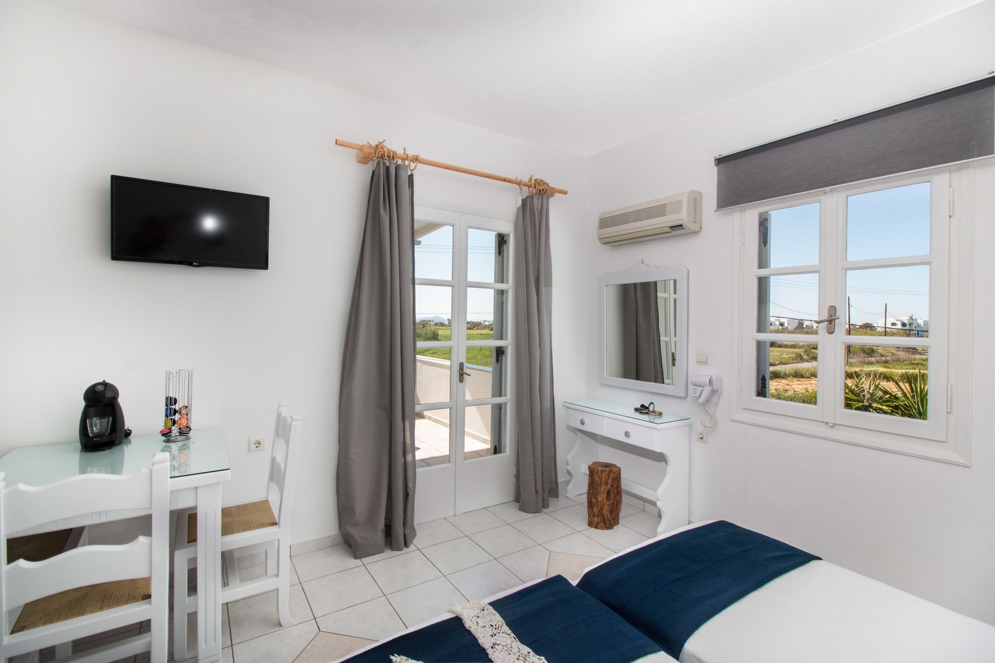 Aparthotel Ktima Bianco à Naxos City Extérieur photo